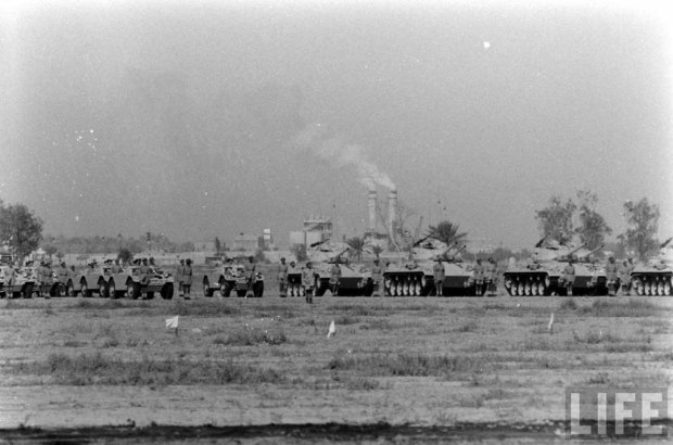 استعراض الجيش الملكي العراقي عام 1957  Ferret-d8d59c633803420e_large